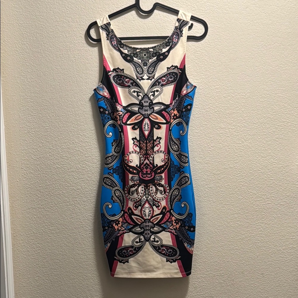 Forever 21 Blue and White Scoop Neck Bodycon Dress